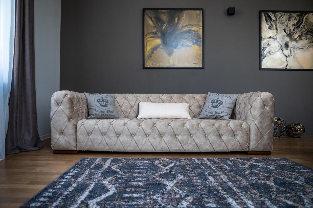 3 Room Apartments On Galytska Lviv Kültér fotó